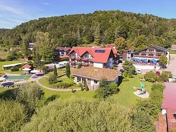 Hotel & Gasthof Zur Linde Außenansicht