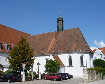 Kath. Spitalkirche Maria Geburt Kath. Spitalkirche Maria Geburt von außen