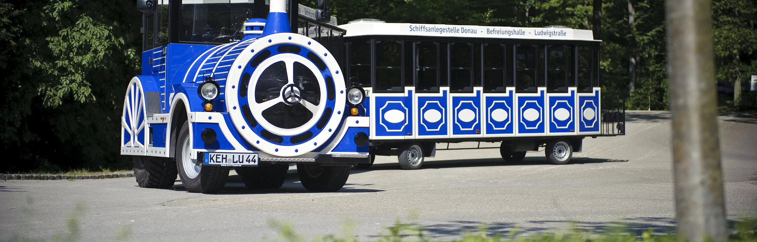 Mit der Ludwigsbahn hinauf zur Befreiungshalle