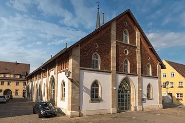 Kunstschranne außen